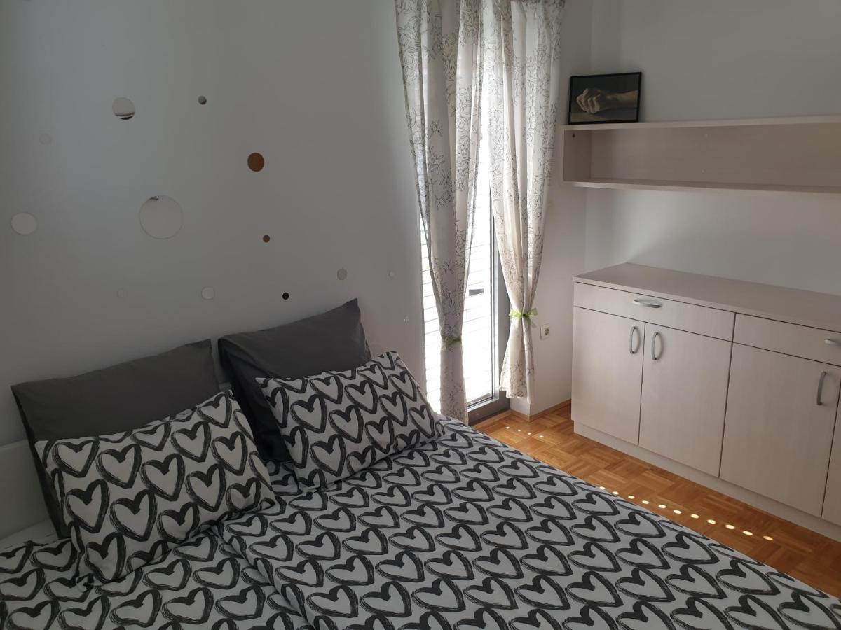 Apartment Emma Ljubljana - Free Parking, Ac, Wifi מראה חיצוני תמונה