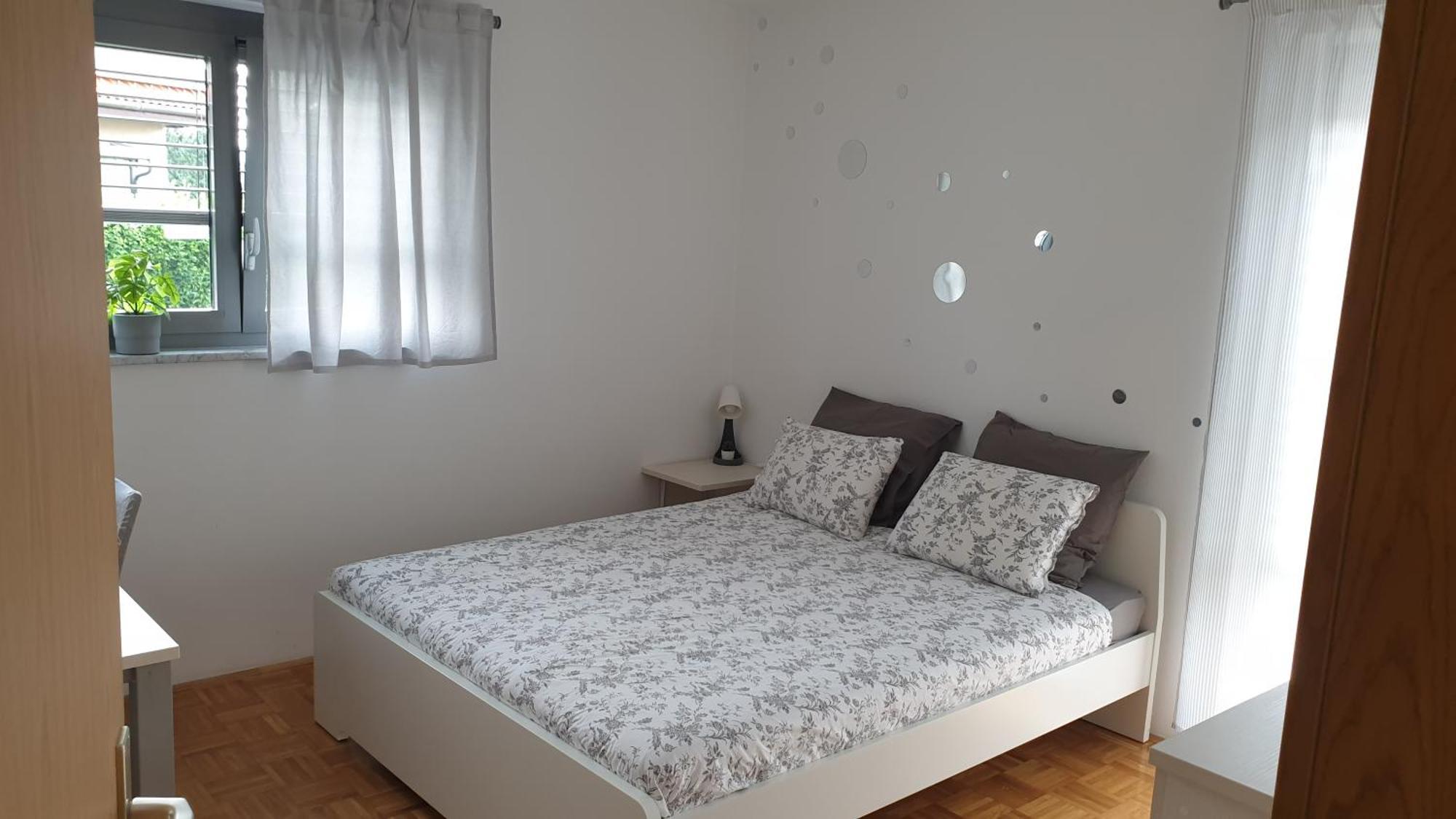 Apartment Emma Ljubljana - Free Parking, Ac, Wifi מראה חיצוני תמונה