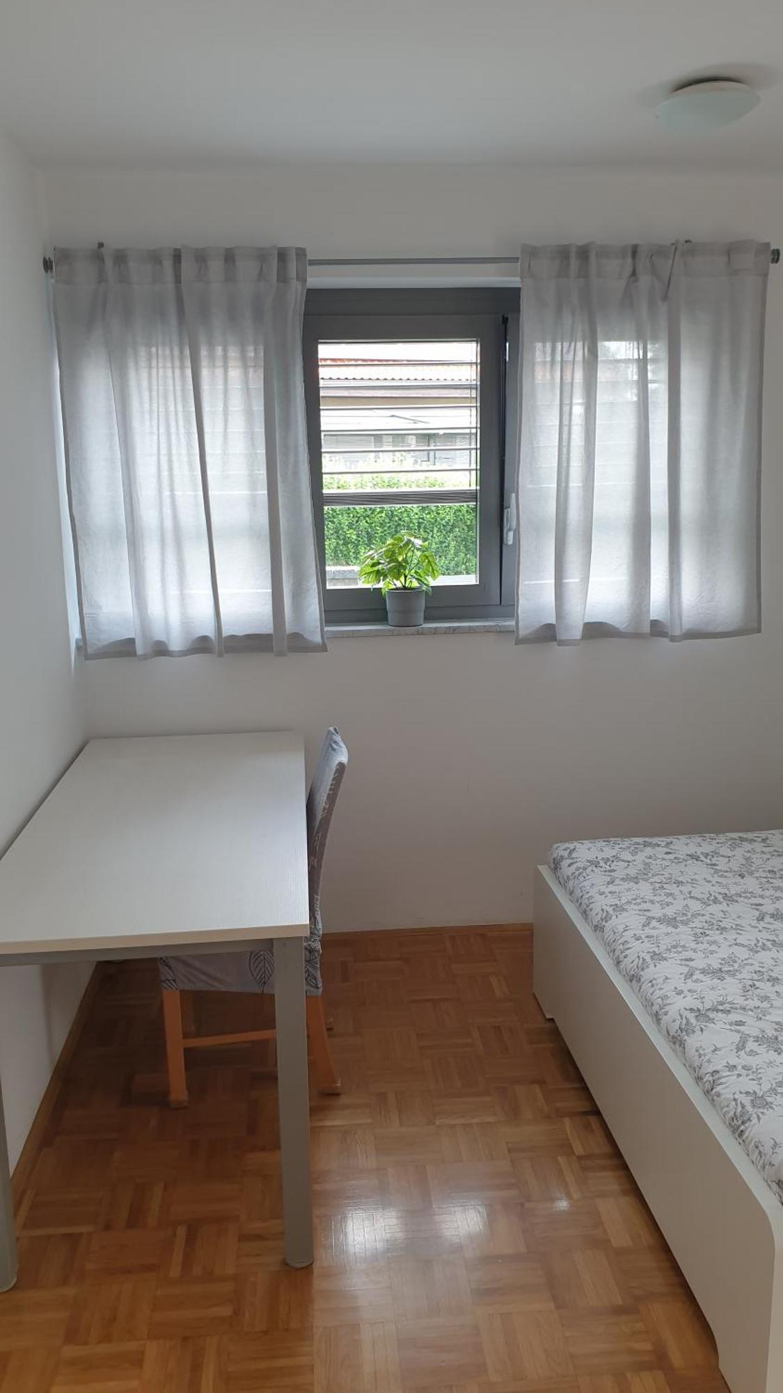 Apartment Emma Ljubljana - Free Parking, Ac, Wifi מראה חיצוני תמונה